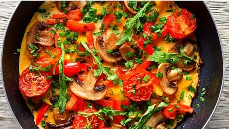Omelet with mushrooms on a diet