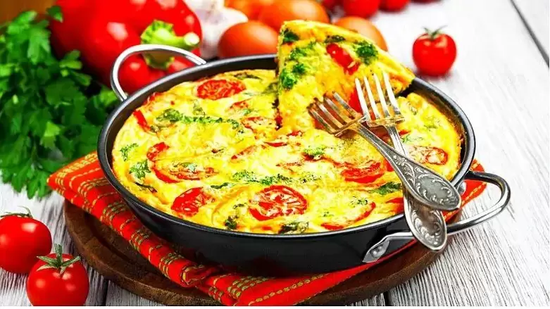 Omelet with vegetables on a diet