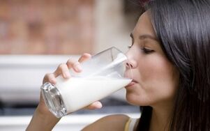 Dietary drinking menus include low-fat milk