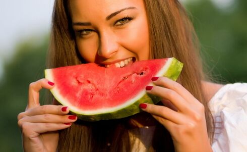 positive reviews from women about the watermelon diet for weight loss